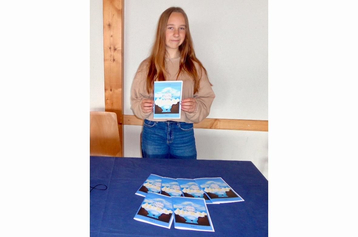 Luanne Amstutz schrieb einen eigenen Roman von über 200 Seiten.