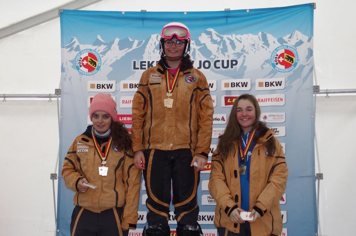 MU16 BOSV-JO-Meisterschaften Slalom (V.l.n.r.): 2. Florence Kunz, Oberwil; 1. Mi...