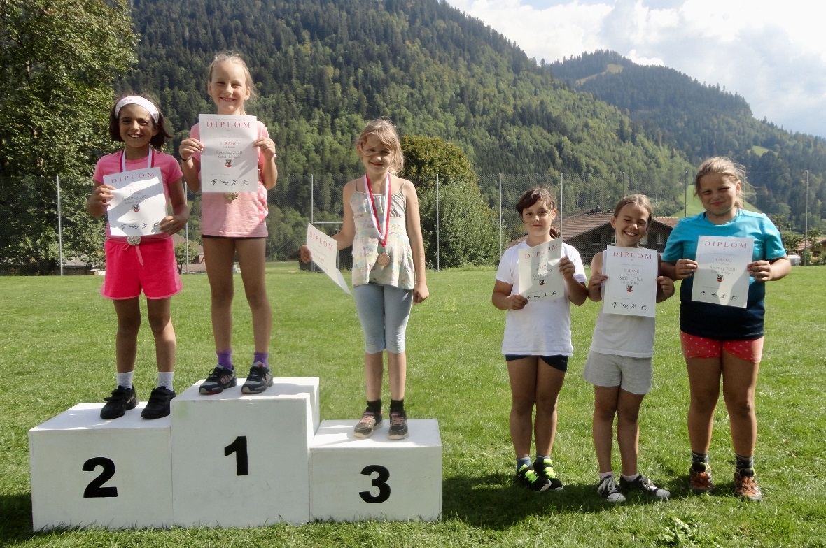 Mädchen 3.-4. Klasse.