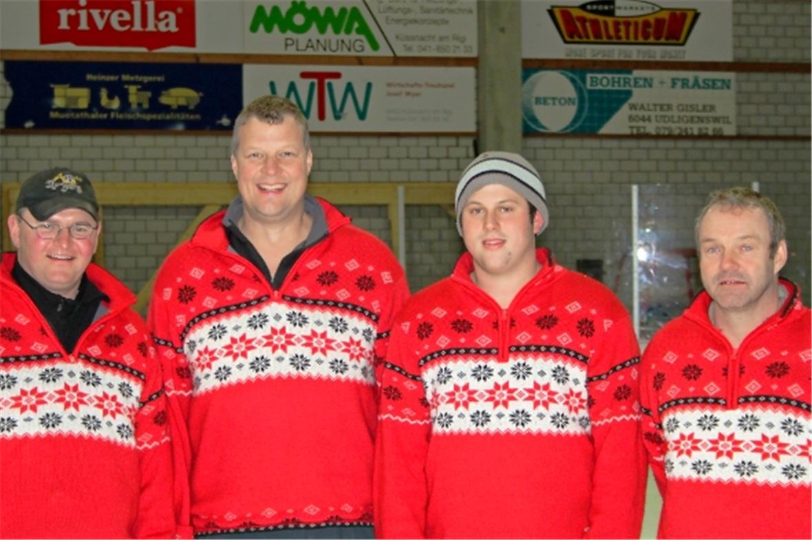 Mannschaft mit Heinz Knöri, Bernhard Vorderegger, Tobias und Andreas Bischoff