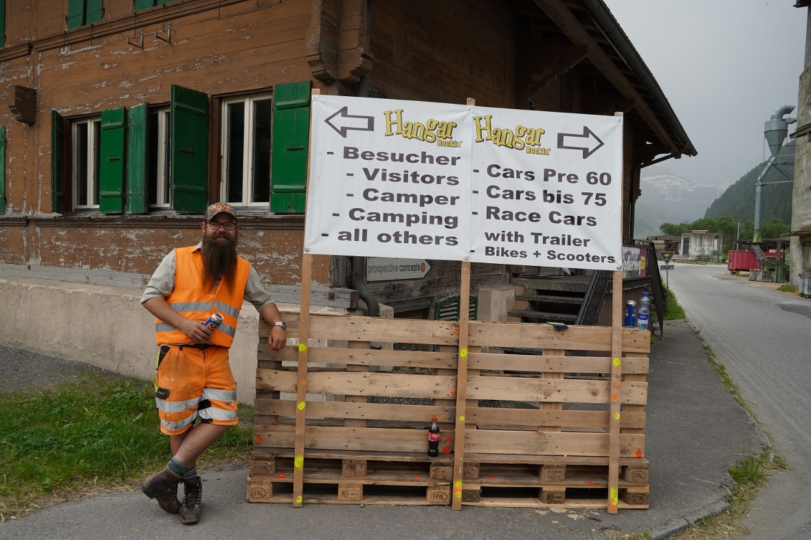 Manuel Beutler aus Zweisimmen war im Verkehrsteam im Einsatz, geduldig, gut gela...