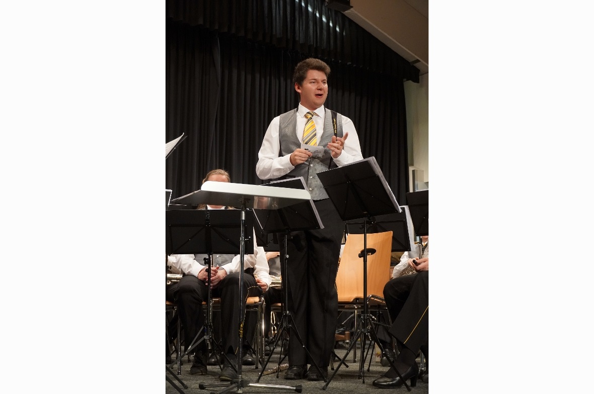 Marcel Grütter führte gekonnt und unterhaltsam durch das Programm.