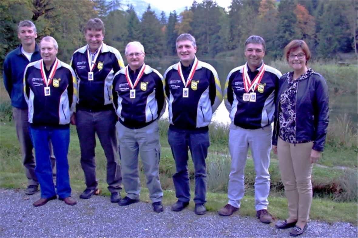 Marcel Imobersteg Gdm.Rat, Arthur Rieder, Walter Siegrist, Hanspeter Eggen, Hans Ueltschi, Jean Marc Cottier und Christiane Griessen, Gemeindepräsidentin Zweisimmen.