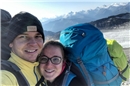 Marco und Rahel Steinmann sind auf dem Wildstrubel angekommen.