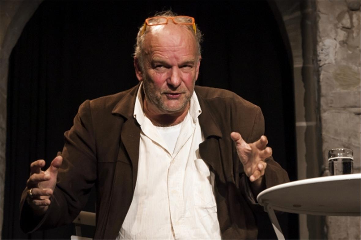 Martin Ott, Landwirt, Musiker und Lehrer erzählt von der Kuh, die weit mehr herg...