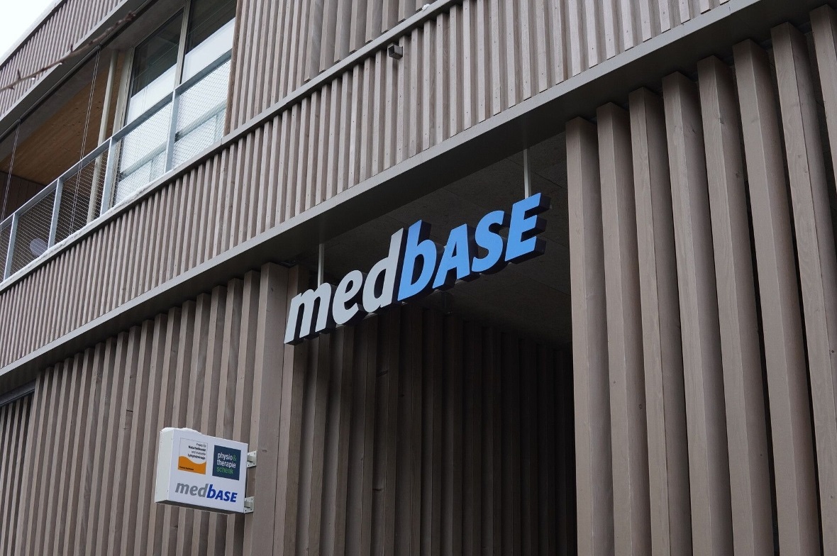 Medbase-Praxis in Zweisimmen: Wie die hausärztliche Versorgung mittelfristig gesichert werden kann, ist unklar.