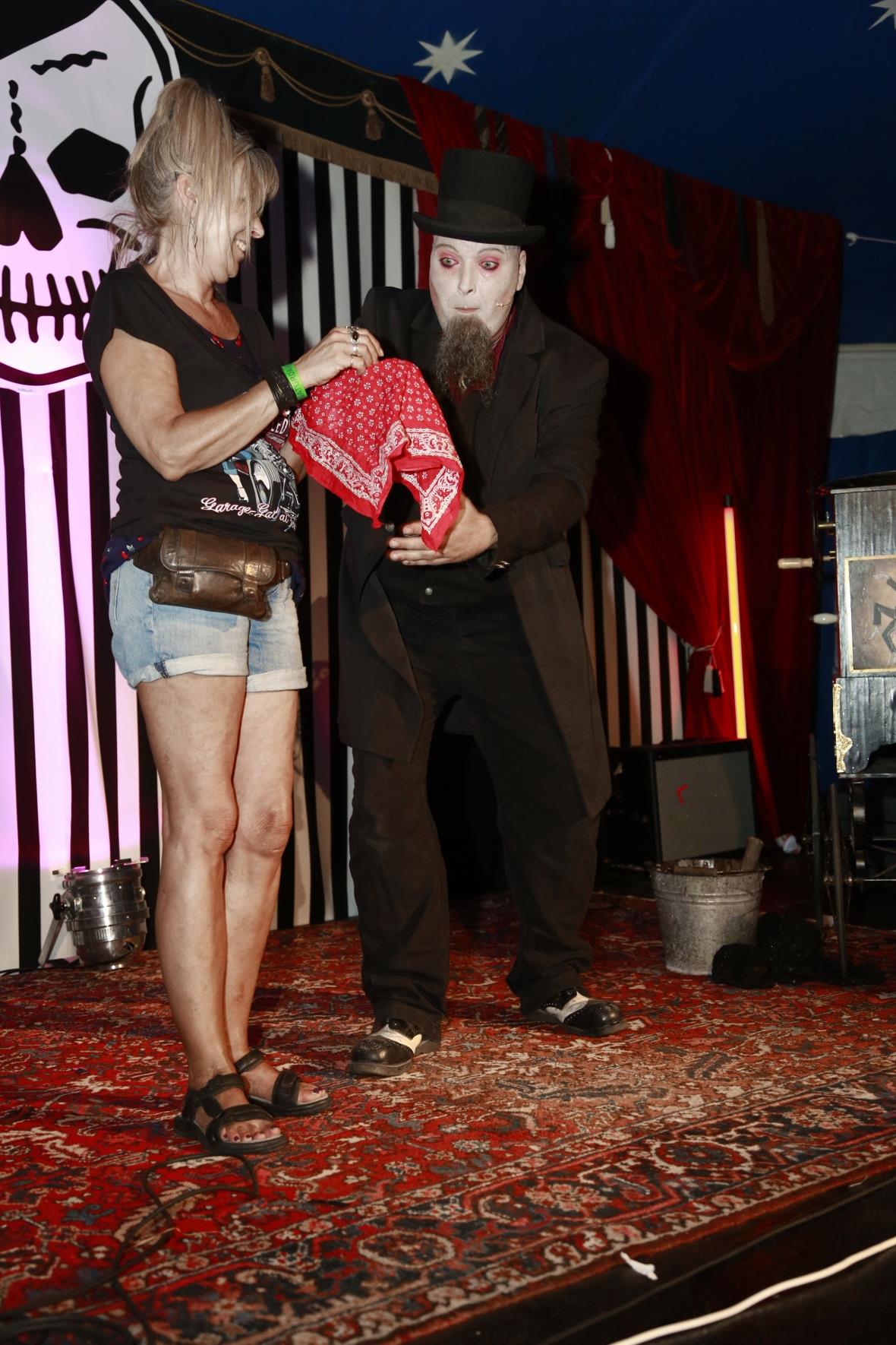 Meister Eckart im Voodoo Rhythm Circus