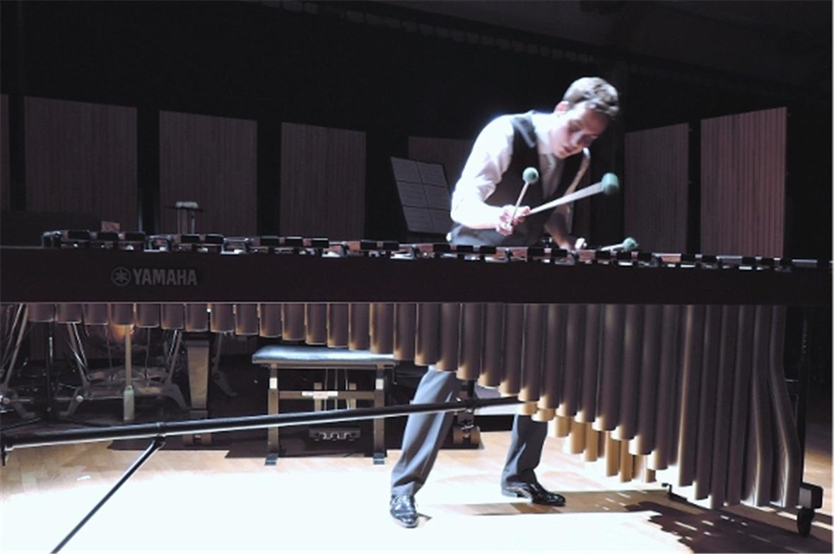 Michael Meinen am Marimbaphon.