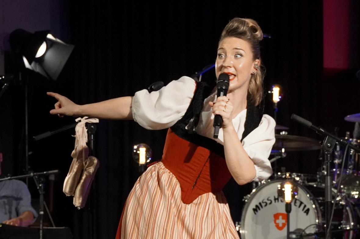 Miss Helvetia in Topform.