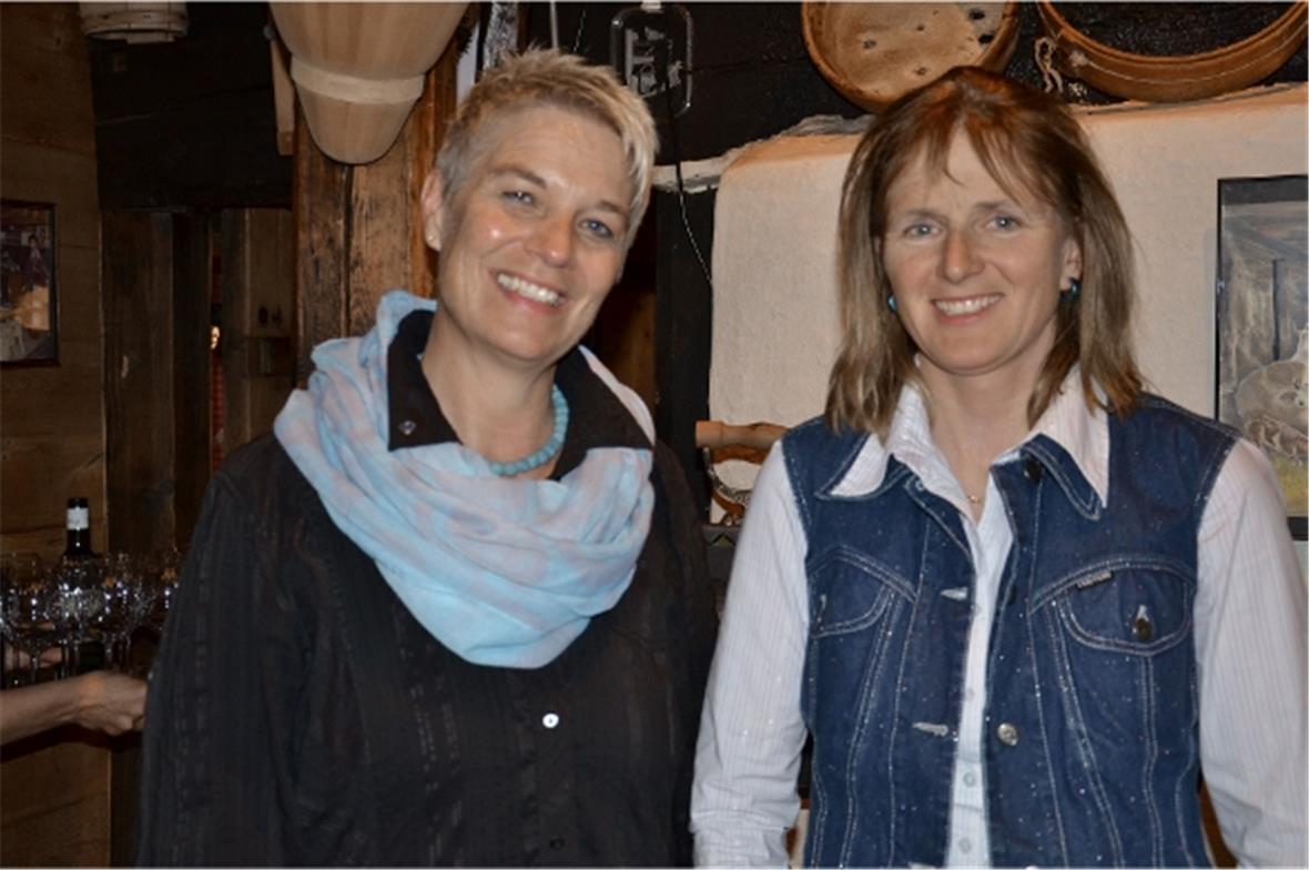 Mit dem Präsidialamt gab Luzia Wyssen an Veronika Zumbrunnen auch viel Herzblut und Engagement für den Tourismusverein St. Stephan weiter.