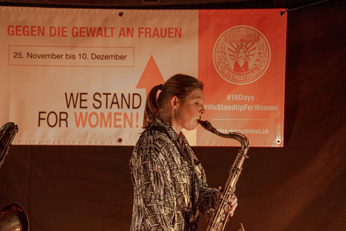 Mit den Orange Days soll ein Zeichen gesetzt werden gegen Gewalt gegen Frauen.