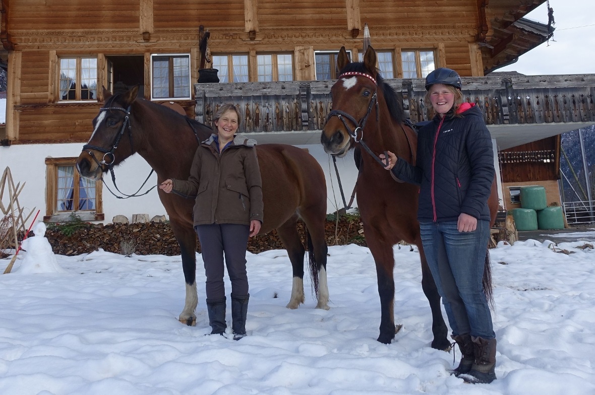 Mutter und Tochter im Doppelpack: Maria «Meieli» Rieder mit ihrer 15-jährigen St...