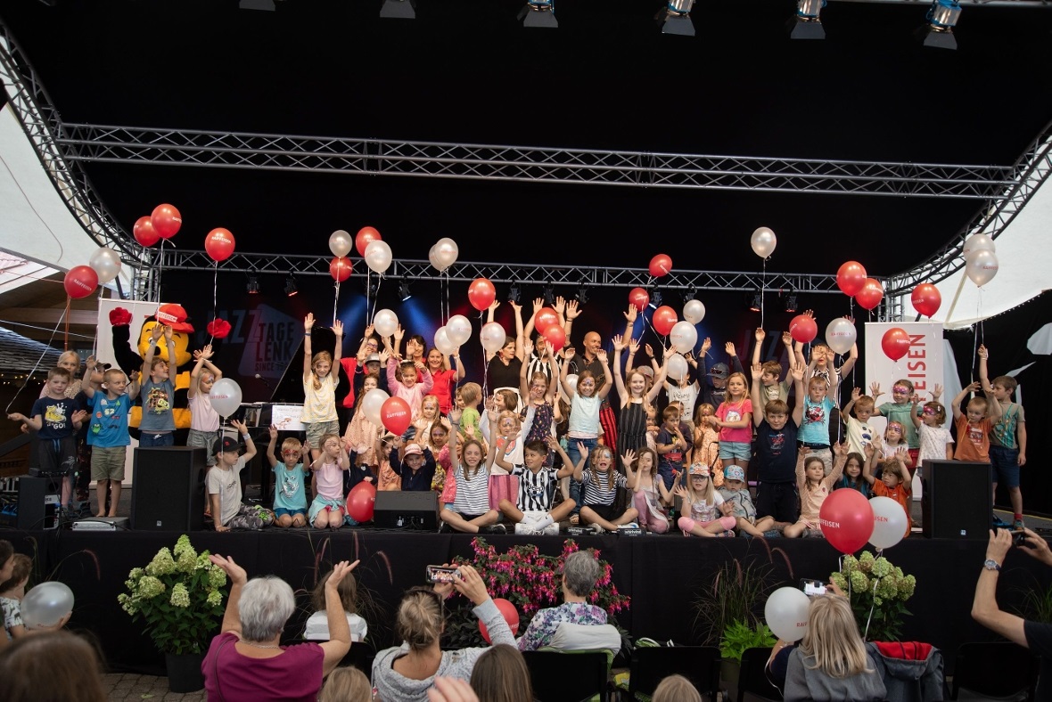 Nach dem Konzert nahmen sich die Badwannepiraten Zeit für ihre kleinen und gross...