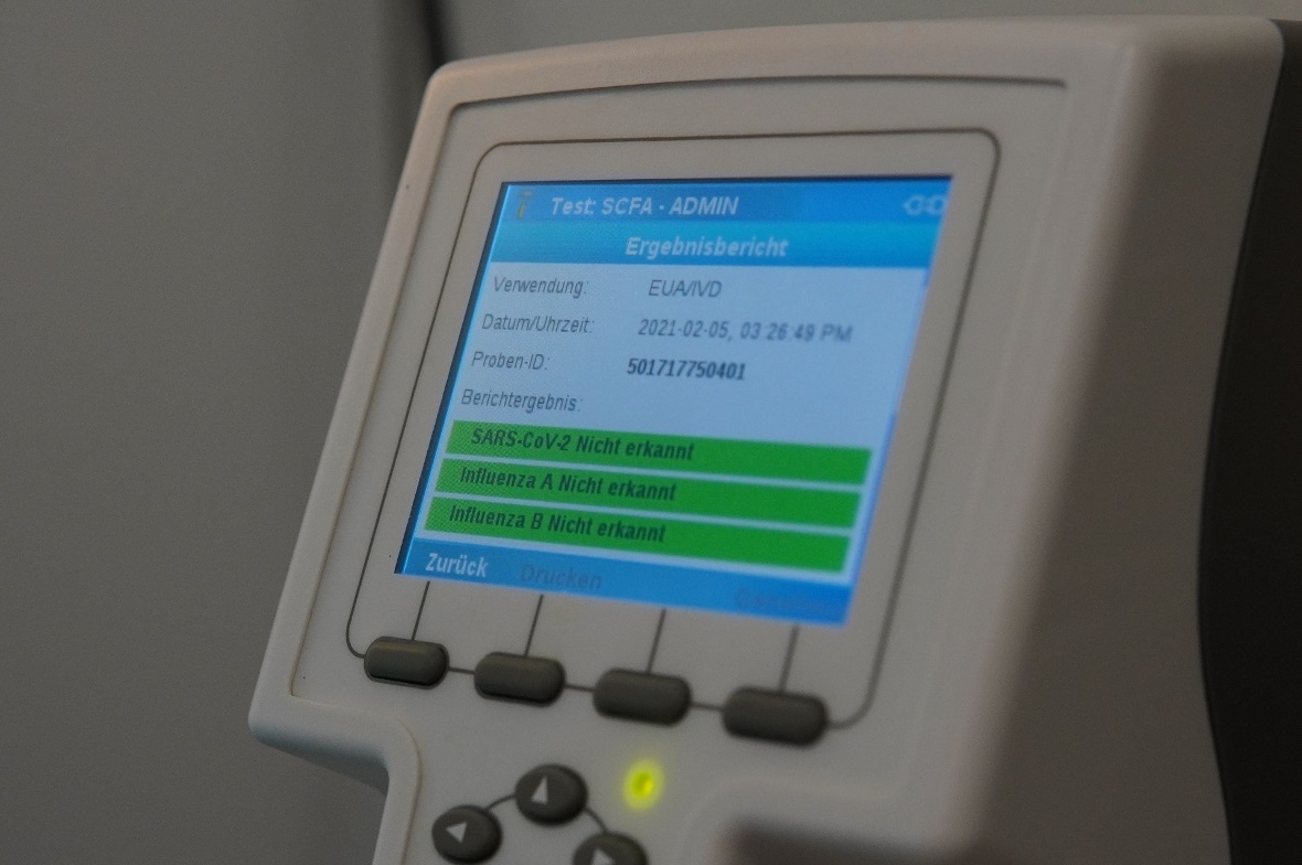 Nach zwanzig Minuten das Ergebnis: Hier zum Glück negativ in allen Bereichen.