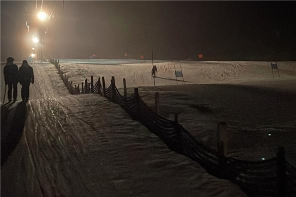 Nachtstimmung auf dem Jaunpass und Wettkampfstimmung bei den Kindern: Das Abendtraining des Skiclubs Boltigen war ein voller Erfolg.