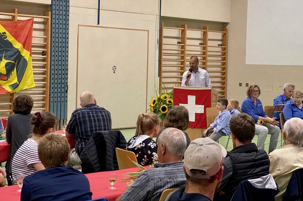 Nationalrat Andreas Gafner (EDU) bei seiner Festansprache.