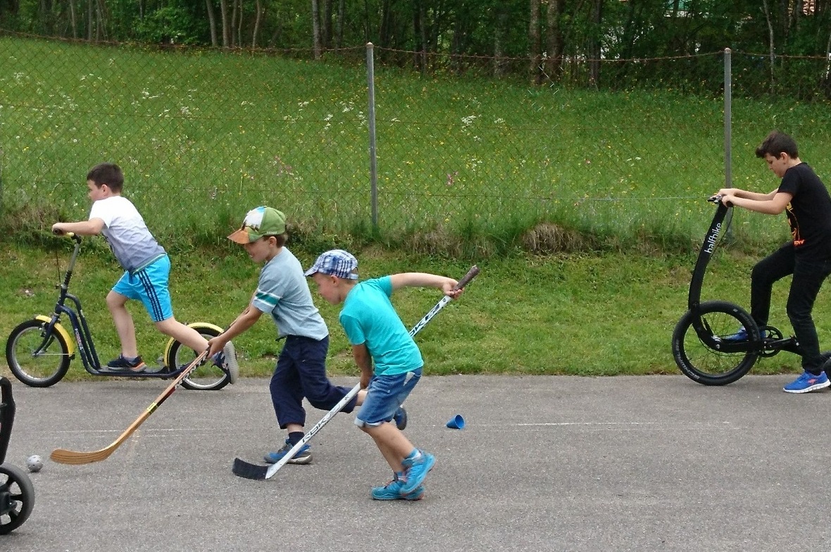 Nebst Spiel und Spass kam auch die sportliche Betätigung nicht zu kurz.