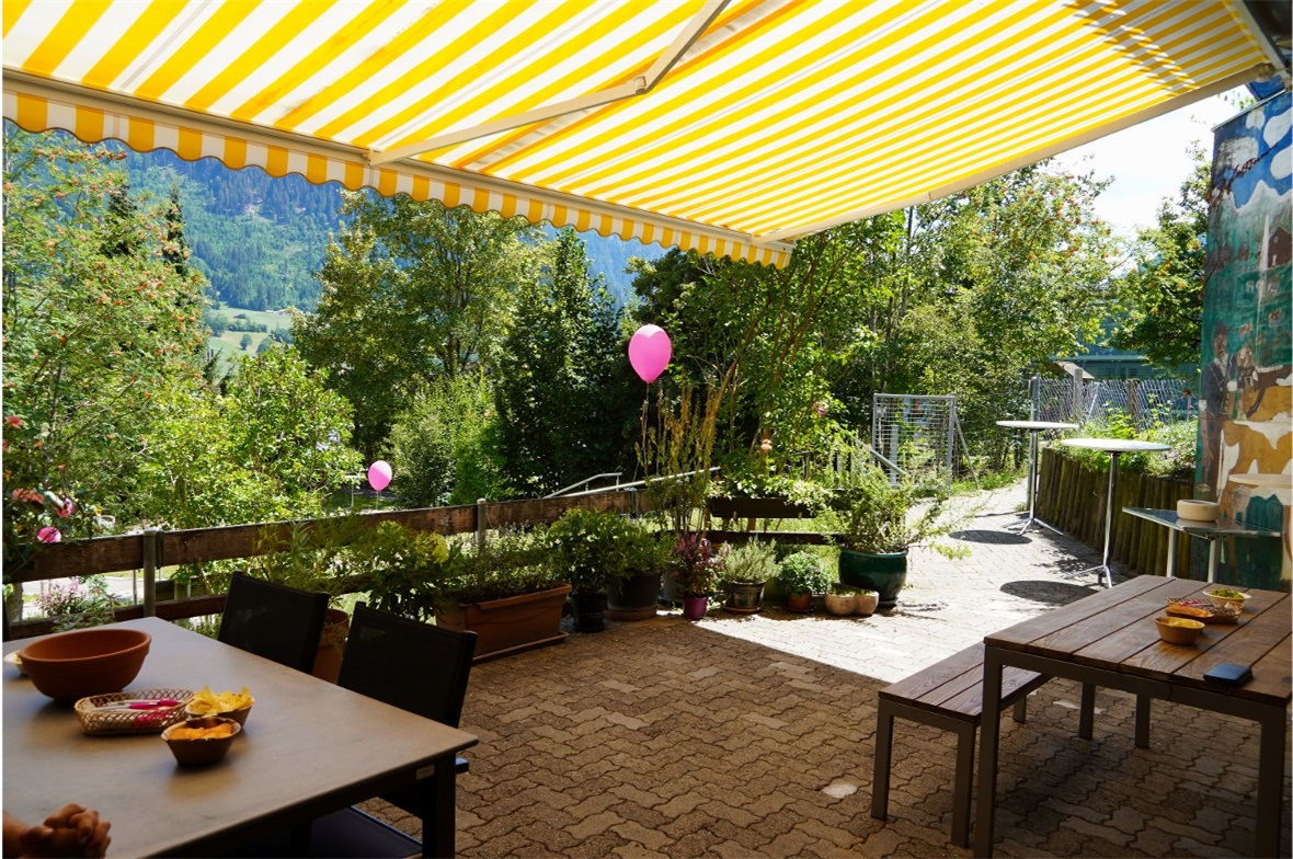 Neu gibt es auch einen Gartensitzplatz.