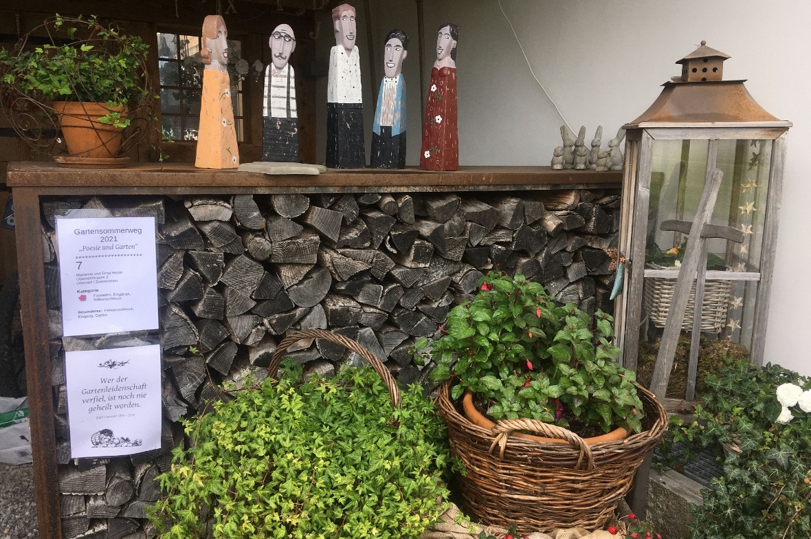 Nicht nur Pflanzen: Die Aktiven des Gartensommerweges haben auch in Sachen Dekor...