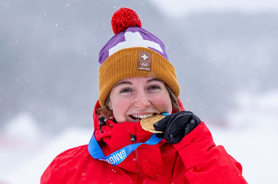 Noémie Wiedmer holte die erste Goldmedaille für das Schweizer Team.