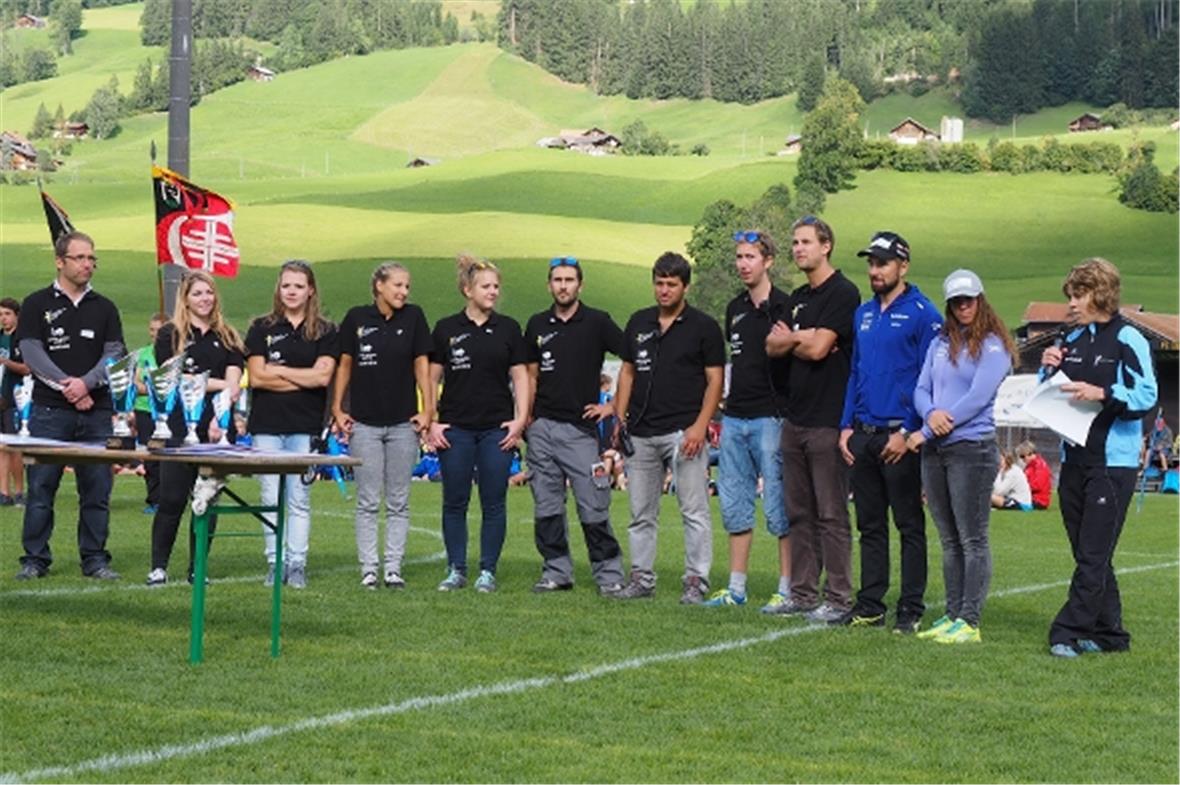 OK-Präsident Andreas Bangerter, Chantal Bühler, Steffi Rösti, Sibylle Hefti, Nad...