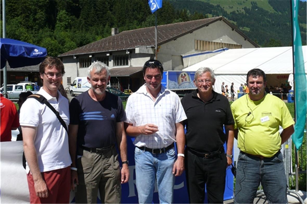 OK-Präsident Bruno Kohli (ganz rechts) begrüsste unter den Ehrengästen Regierung...
