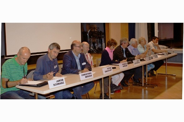 Oberländer GrossrätInnen erklärten sich gegenüber den Schulbehörden: Jakob Schwarz, Adelboden; Christoph Berger, Aeschi; Peter Eberhart, Erlenbach; Markus Wenger, Wimmis; Anita Luginbühl, Krattigen; Hans Rösti, Kandersteg; Hansjörg Pfister, Zweisimmen; Bethli Küng, Saanen; Thomas Knutti, Weissenburg.