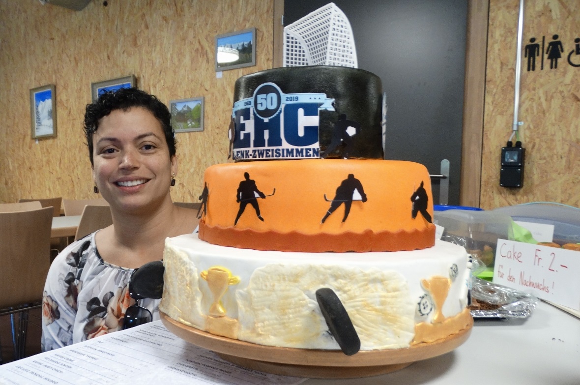 Originelle, gespendete Jubiläumstorte.