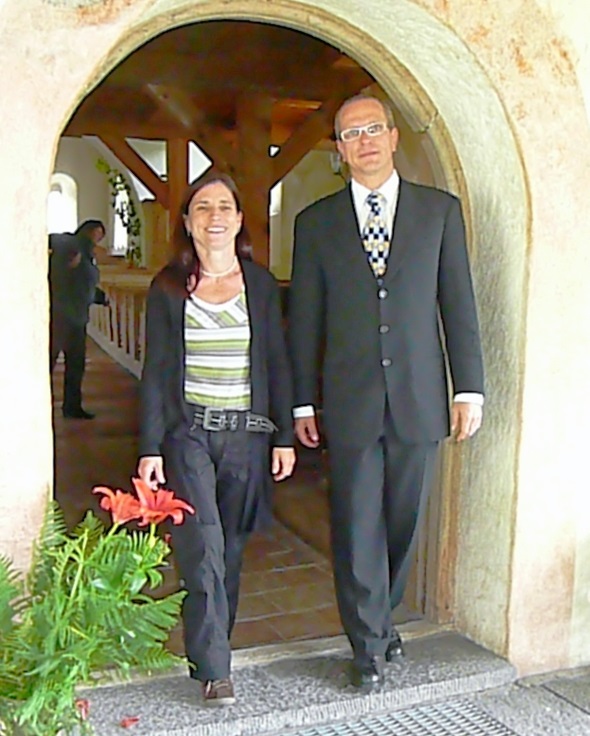 Pfarrer Christian Weber verlässt zusammen mit seiner Frau und den Kindern die Kirchgemeinde Oberwil auf Ende Juli. Herzlichen Dank für alle Einsätze in den vergangenen fünf Jahren.