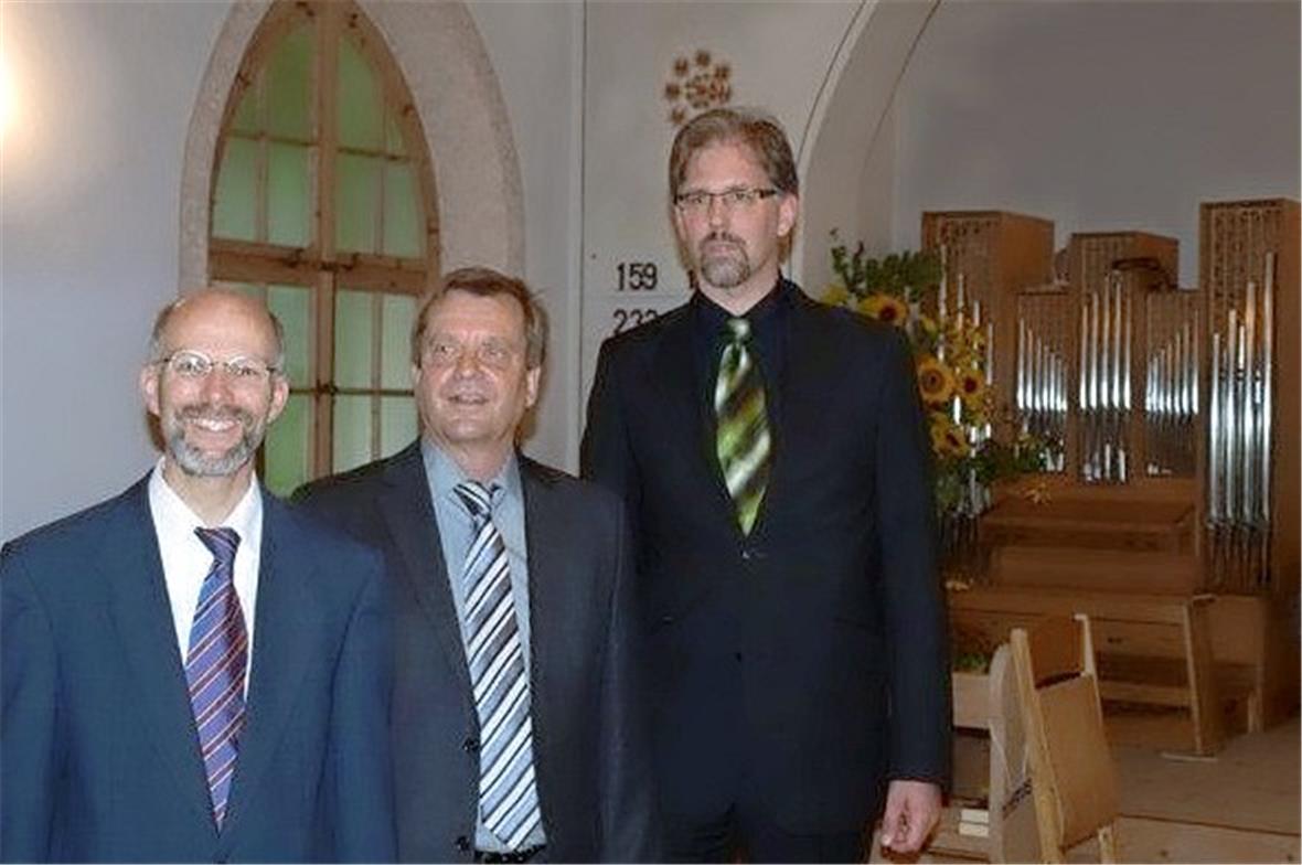 Pfarrer Hannes Dütchler, Synodalratspräsident Andreas Zeller, Pfarrer Matthijs v...