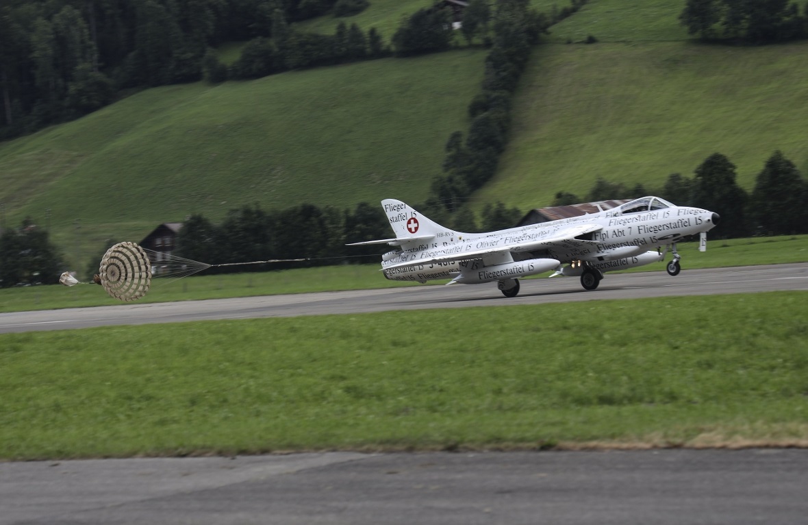 Pilot Ueli Leutert hat seinen Papyrus wieder sicher am Boden.
