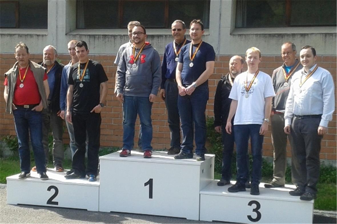 Podest 25m: 2. Rang Zweisimmen, 1143 Pt, 1. Rang Wimmis-Reutigen: 1144 Pt und 3....