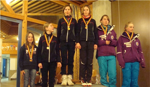 Podest Staffelrennen U16.