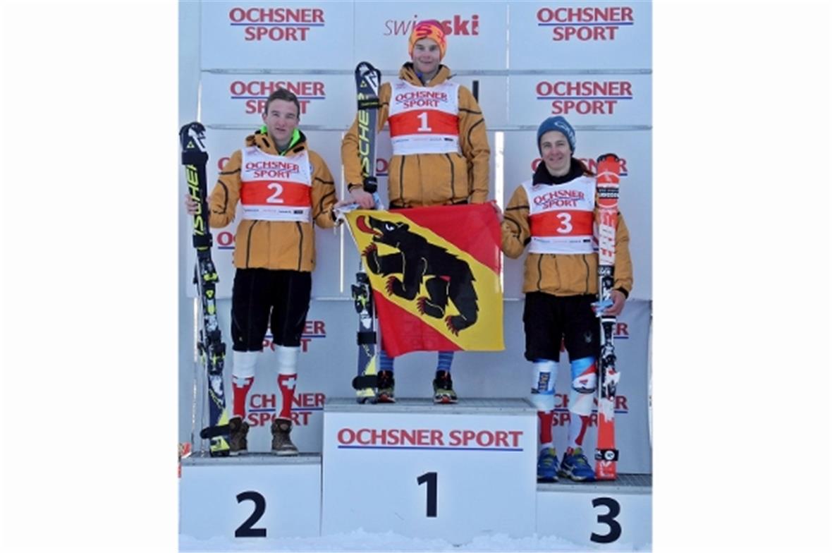 Podest des Triple-Erfolges, v.l.: Yanick Mani (SSTD), Delio Kunz (SSTD), Matthia...