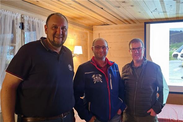 Präsident Christian Gehret mit den Abtretenden Bernhard Perreten und Albrecht Müller