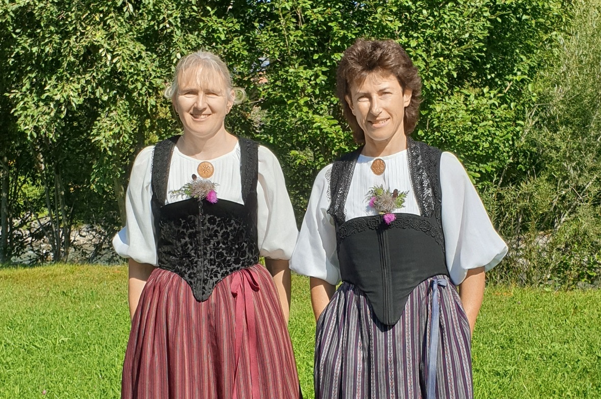 Präsidentin des Tourismusvereins St. Stephan, Veronika Zumbrunnen-Zeller und Gem...