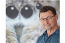 Prof. Christian Kropf bei seinem Vortrag über Spinnen im Rahmen der Sommeruniver...