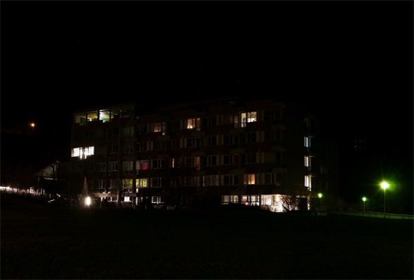 Regierungsrat Dr. Philippe Perrenoud und die Spital STS AG erwägen in Zweisimmen und Saanen «die Lichter zu löschen». Mit der Aufhebung der beiden Standorte sind die politischen Vertreter im Simmental und Saanenland gar nicht einverstanden.