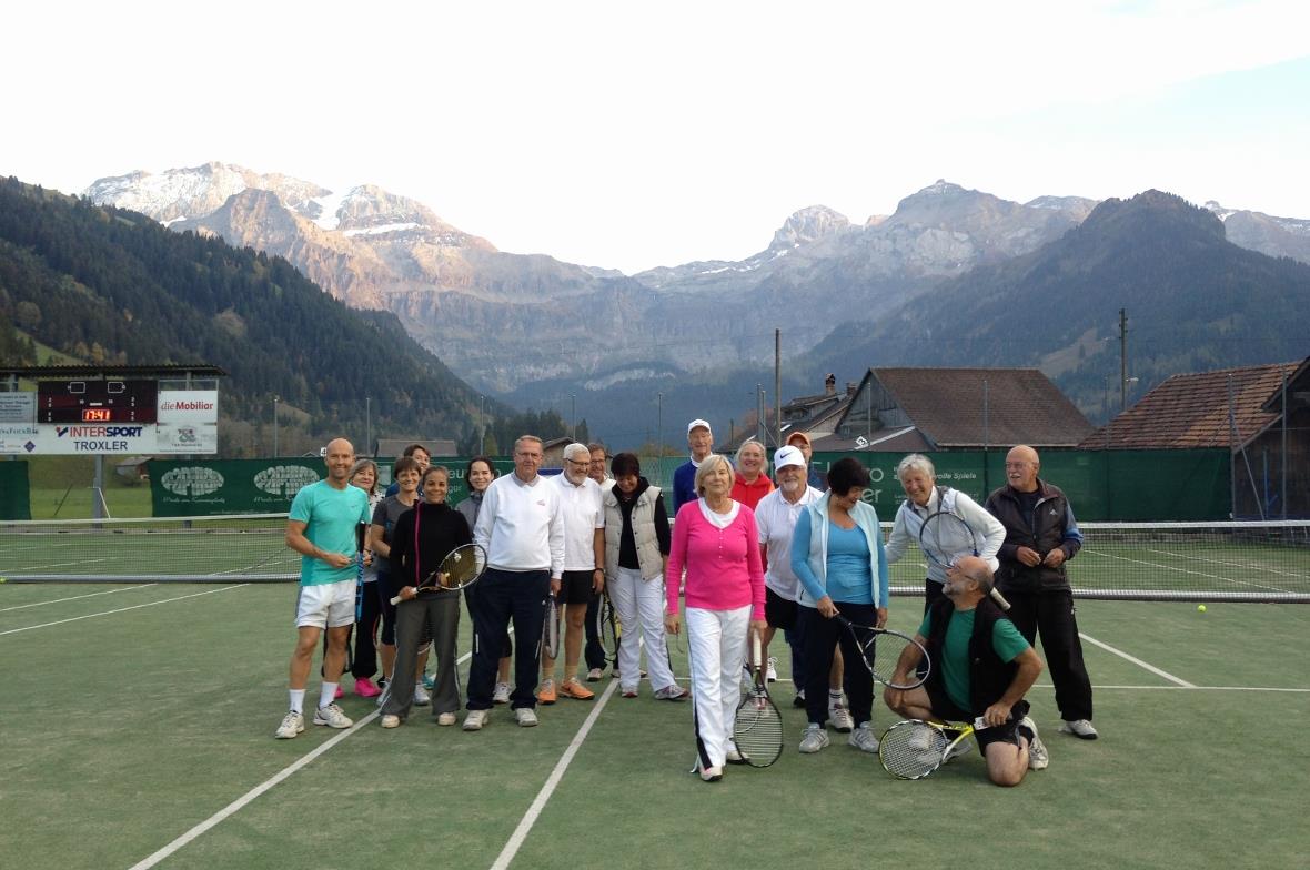 Rekord zum Saisonschluss: 20 Tennisspielerinnen und -spieler beim «Felix Tennis».