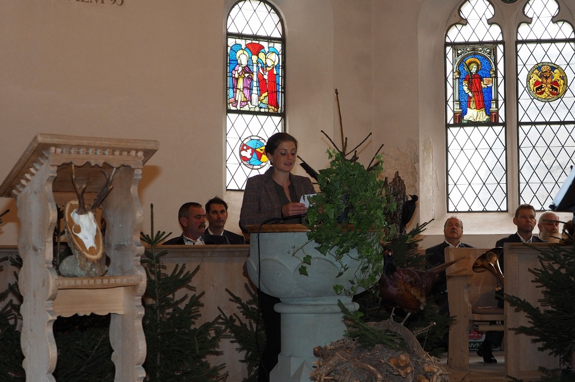 Renate König, Schweizer Jägerin des Jahres 2018-2020, richtete sich in ihrem Gru...