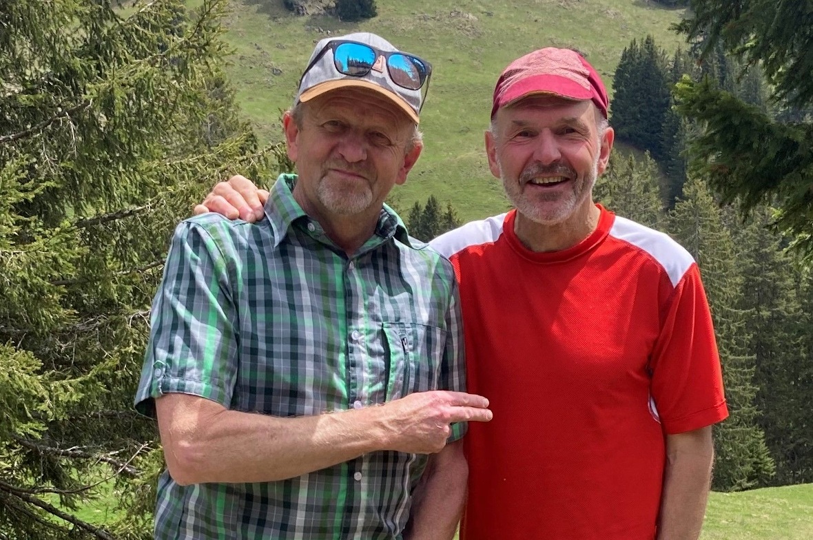 Res Knöri und Beat Bieri und haben mit dem «Hundsrügg-Trail» für Trailrunner ein neues sackstarkes Sparenmoos-Angebot geschaffen.
