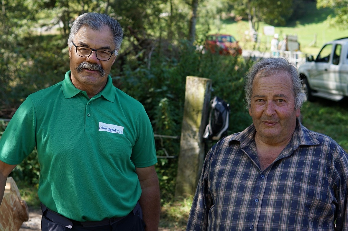 Revierförster Fritz Schneeberger (links) und Fritz Mürner, Präsident Forstrevier...