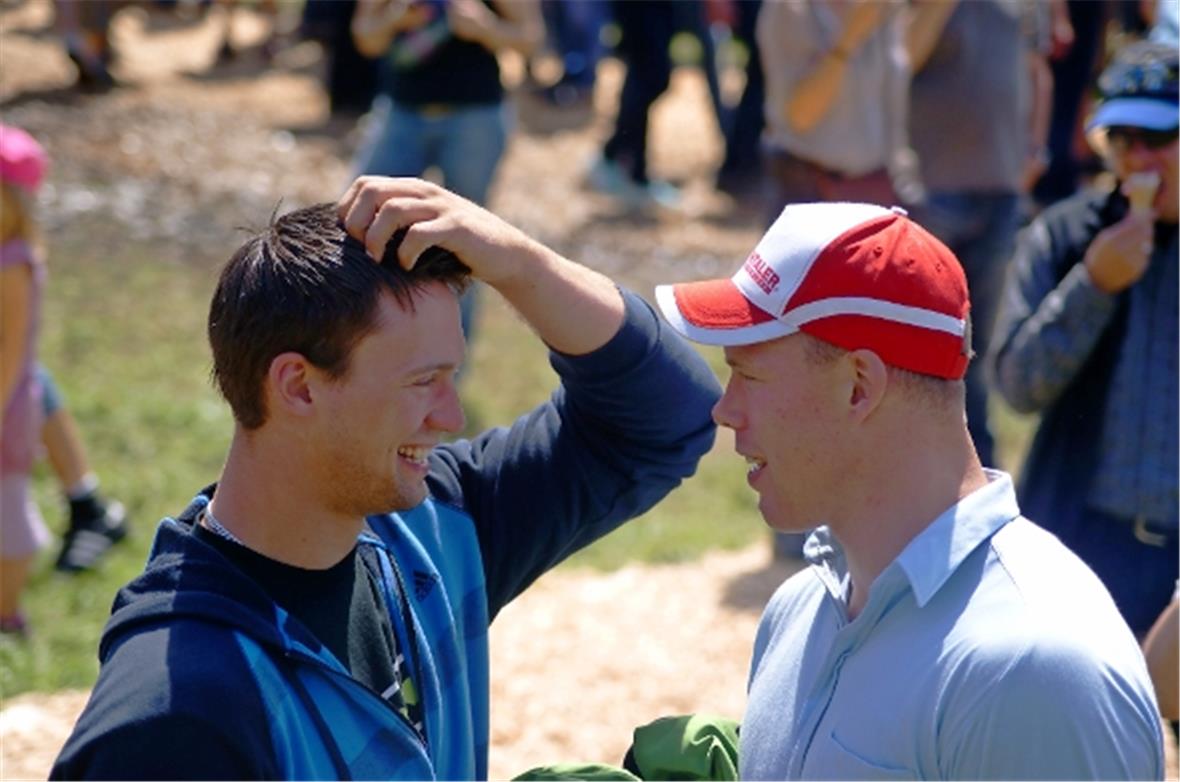 Rivalitäten gibt es nur im Sägemehlring: Die Sieger der letzten vier Oberländisc...