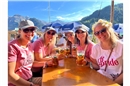 Ruth und ihre Freundinnen reisten für den Junggesellinnenabschied aus Glarus an.