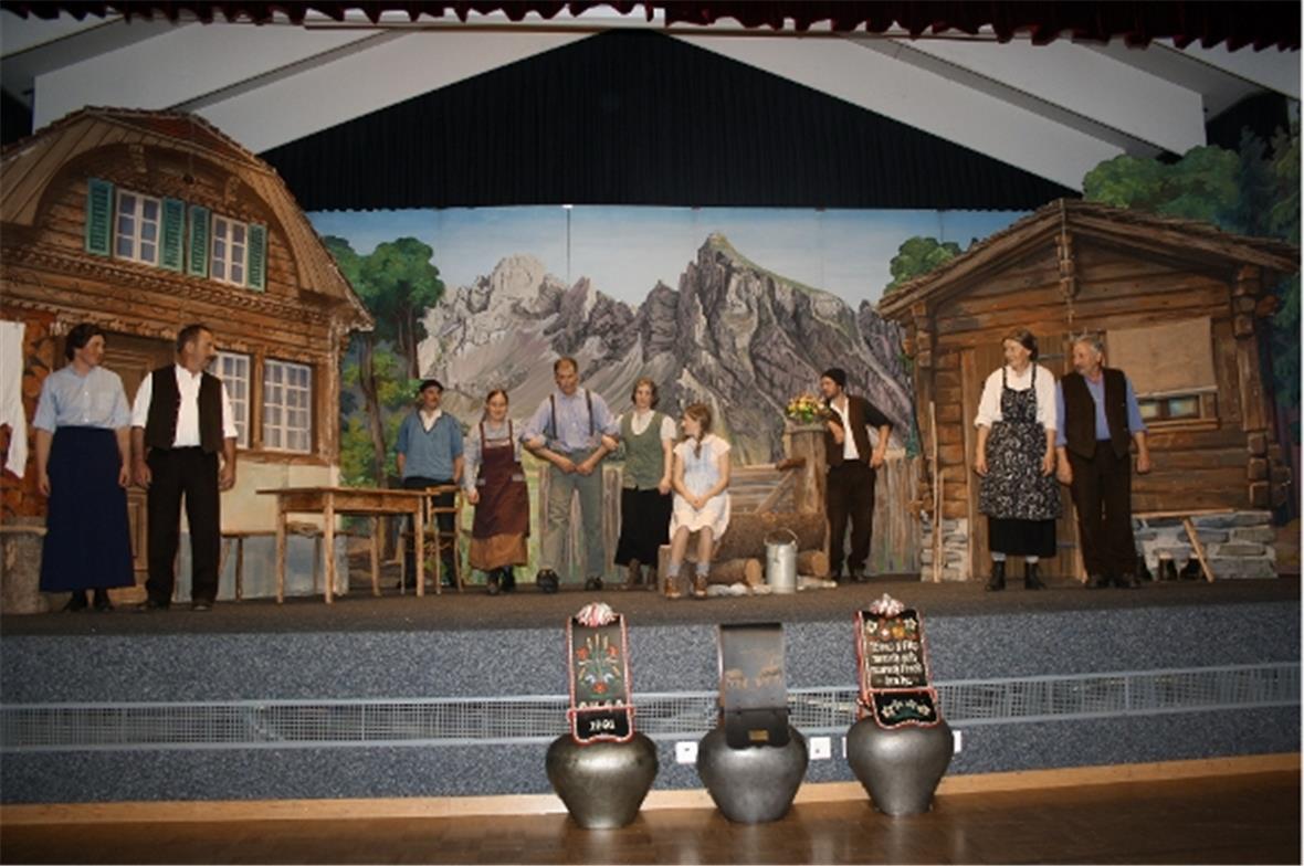 Schauspieler des Theaterstückes v.l.n.r.: Beatrice Haldi, Nocolaus Rufener, Ande...