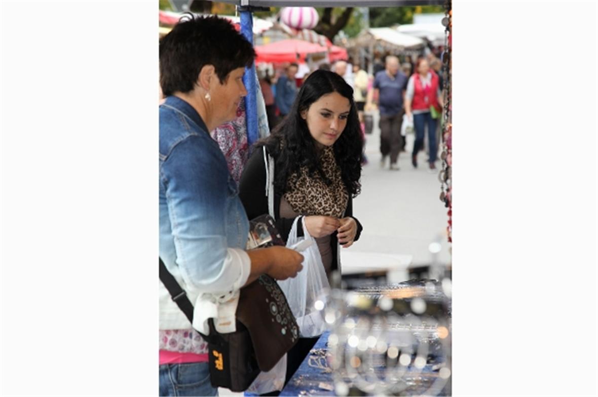 Schmuk würde man schon wollen, trotzdem läuft er nicht so auf dem Markt
