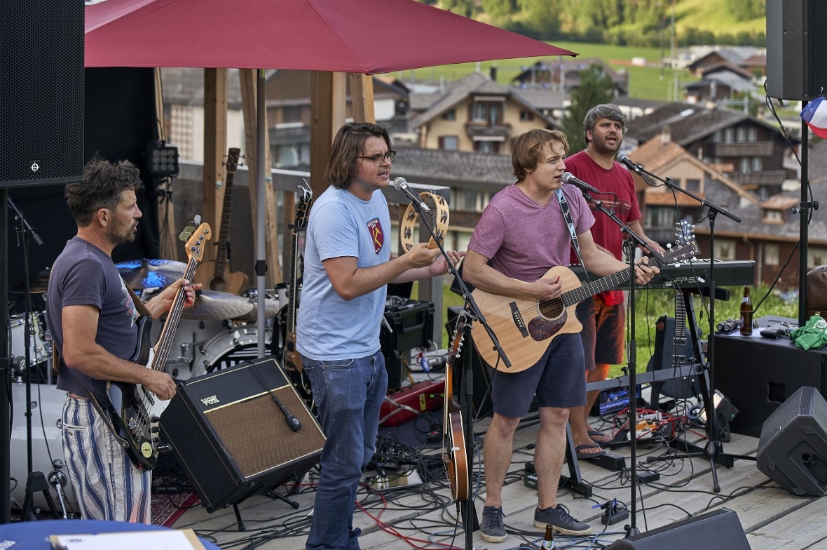 SchoccoRocco eröffneten den Abend.