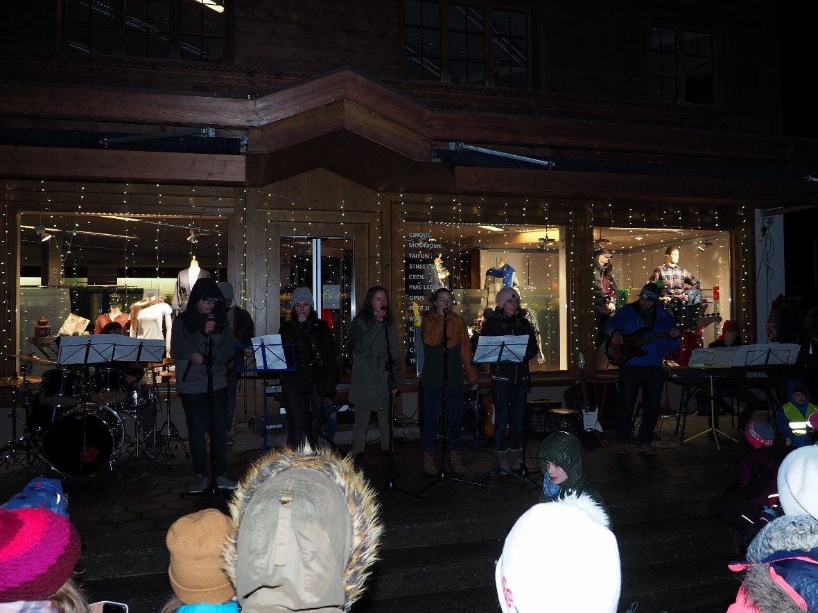 Schülerinnen und Schüler der 9. Klasse.