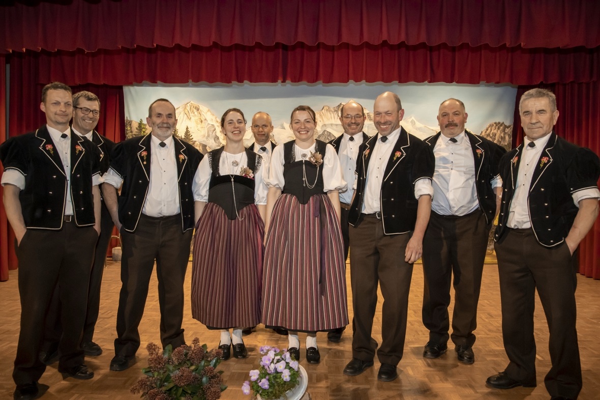 Schwendibode-Jodler aus Wimmis bestehen aus Res Teuscher, Peter Wahli, Hansruedi...