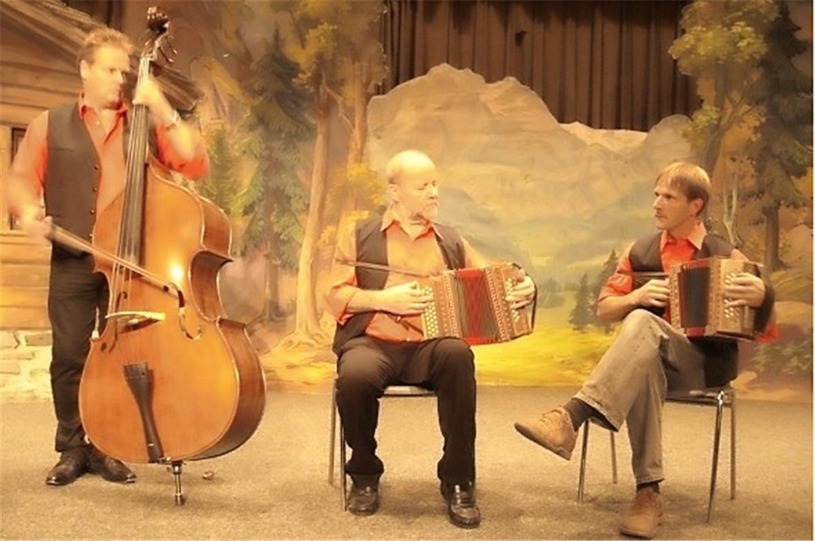 Schwyzerörgeli Trio Gody Schmid